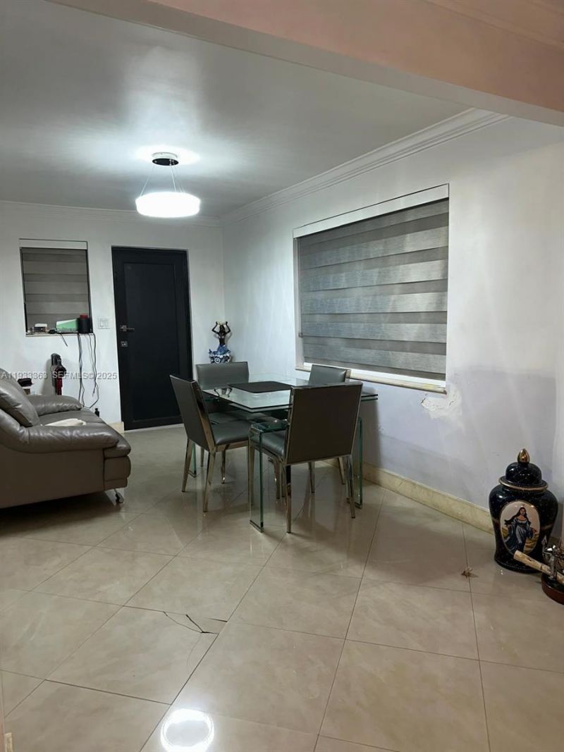 11330 NW 21st Ct, Miami, FL 33167 Photo