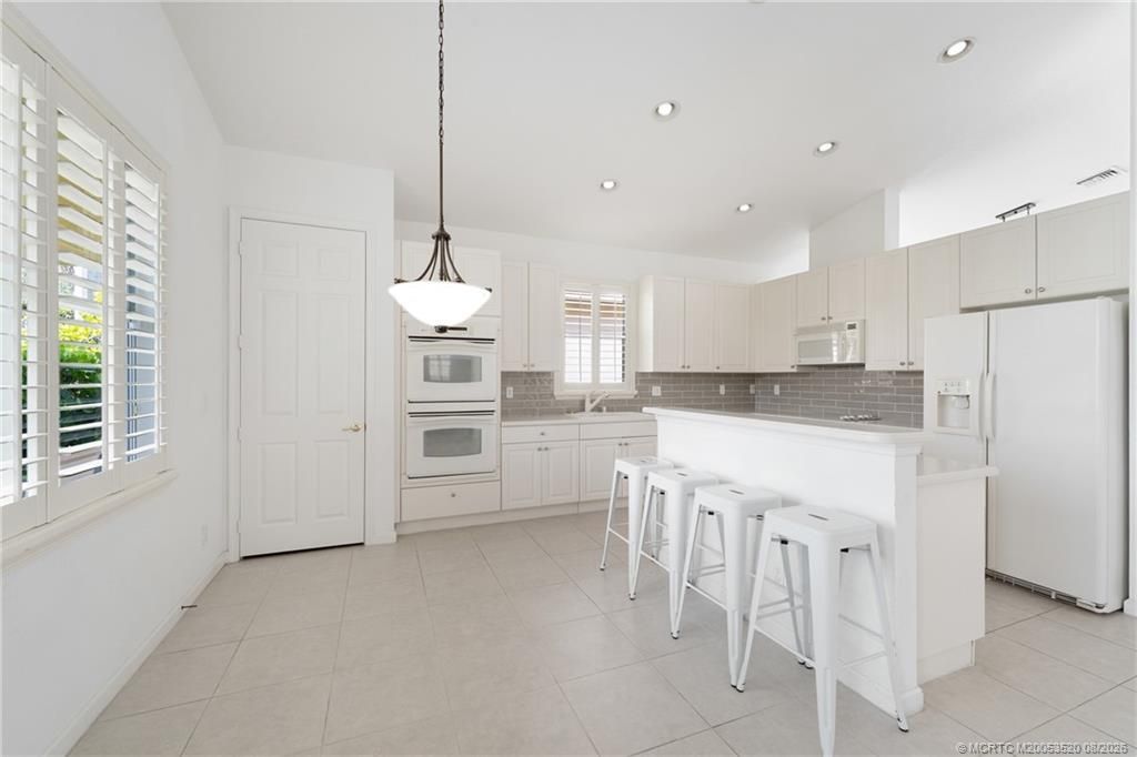 1040 SE Fleming Way, Stuart, FL 34997 Photo