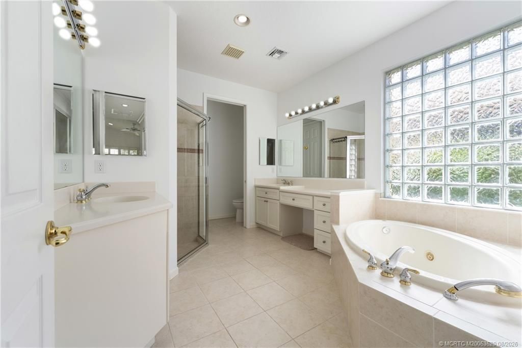 1040 SE Fleming Way, Stuart, FL 34997 Photo