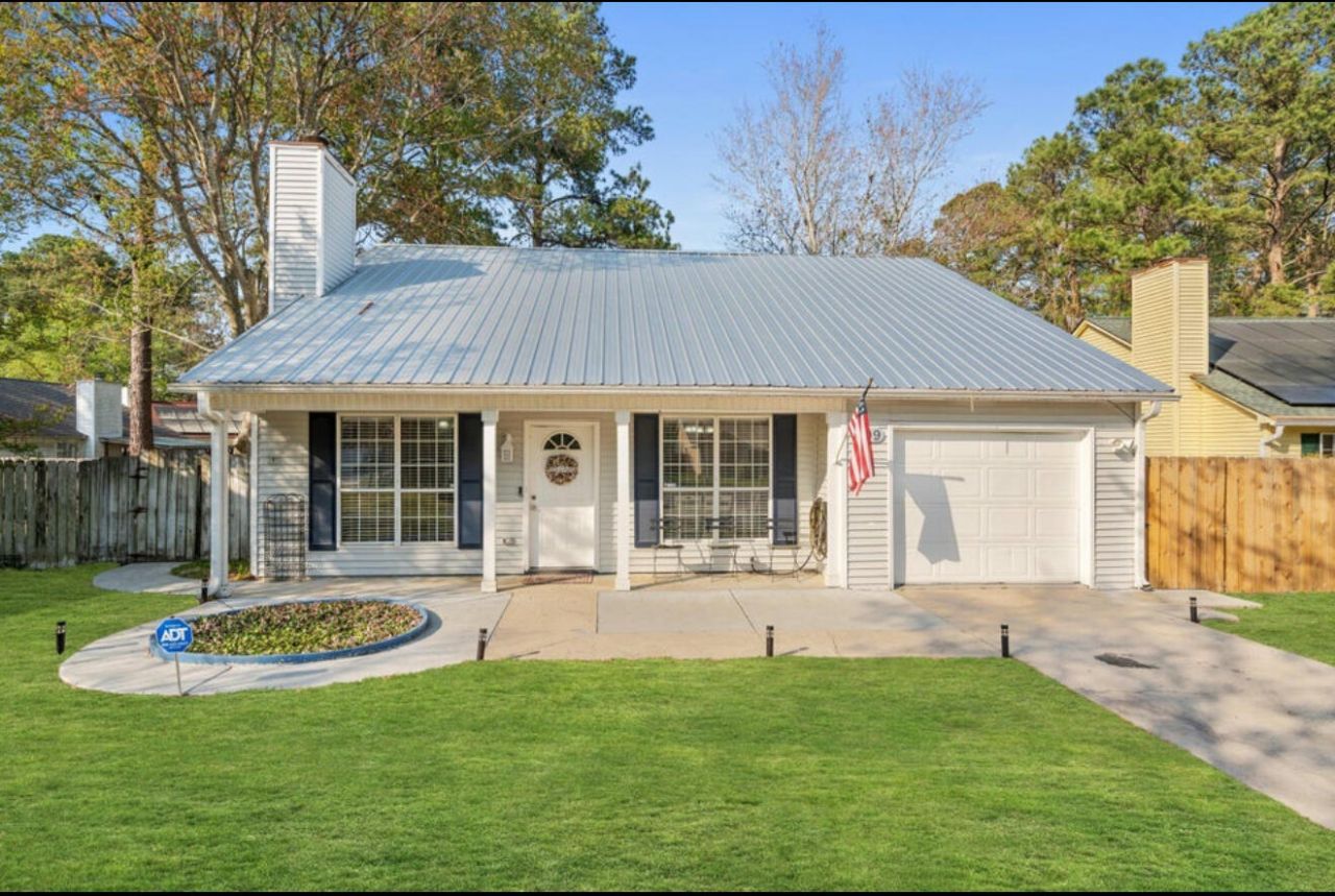 309 Regent Street Photo 1