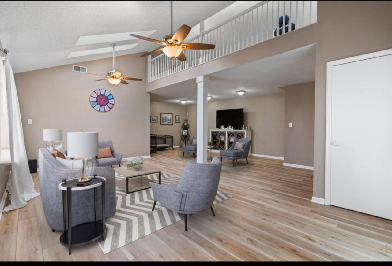 309 Regent Street Photo 19