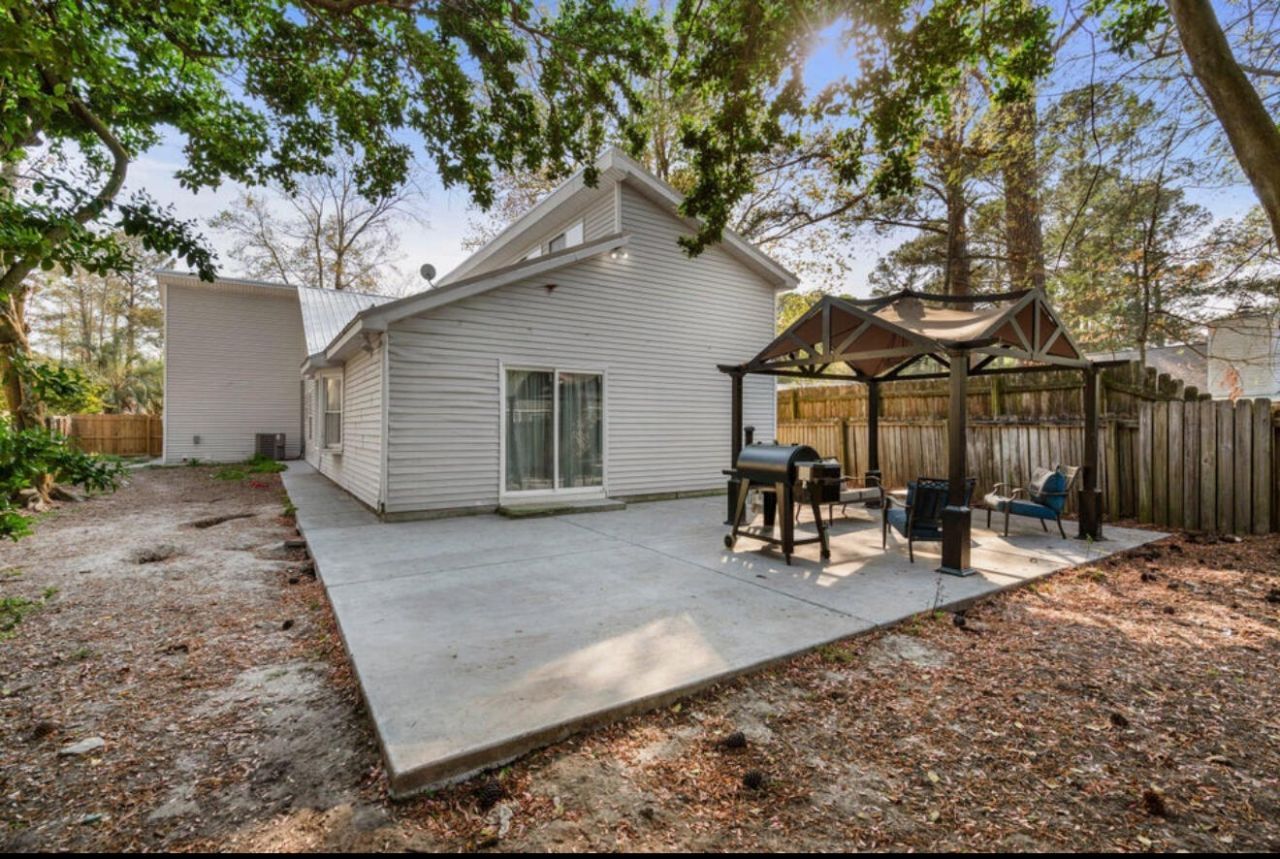 309 Regent Street Photo 22