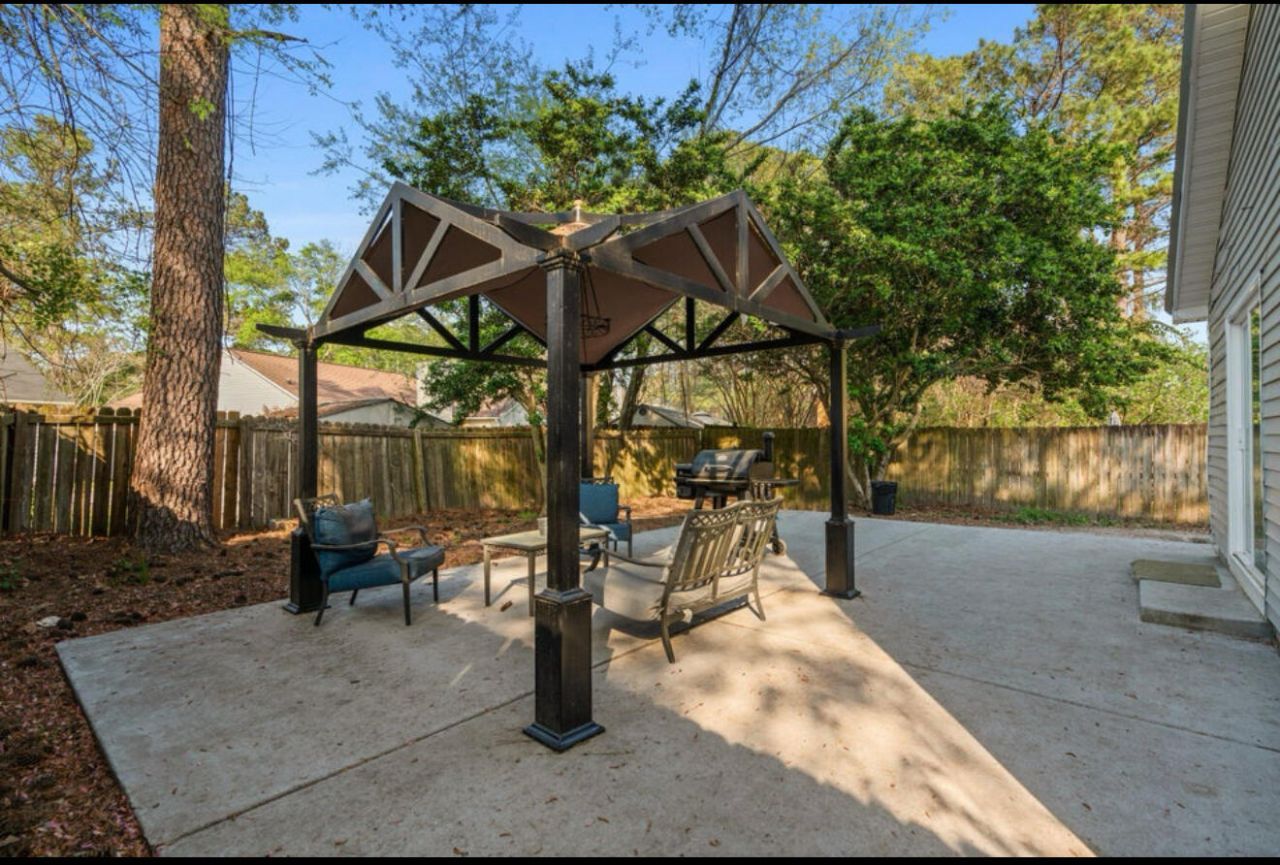 309 Regent Street Photo 23