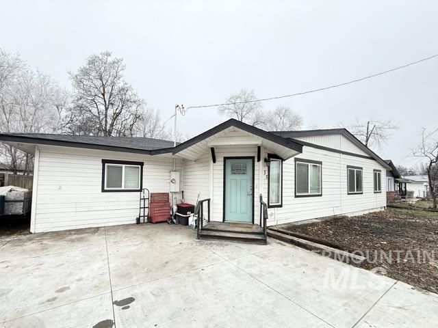 35 N Midland Blvd., Nampa, ID 83651 Main Photo