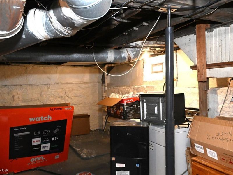 241 8th Street, Elyria, OH 44035 Photo 18