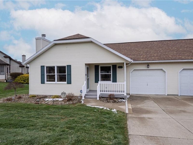 1283 S Azalea Boulevard, Barberton, OH 44203 Photo 1