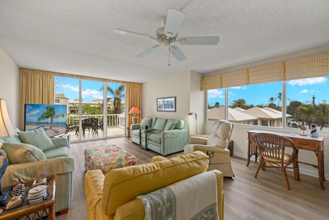 200 Periwinkle Way, Unit 216, Sanibel, FL 33957 Photo
