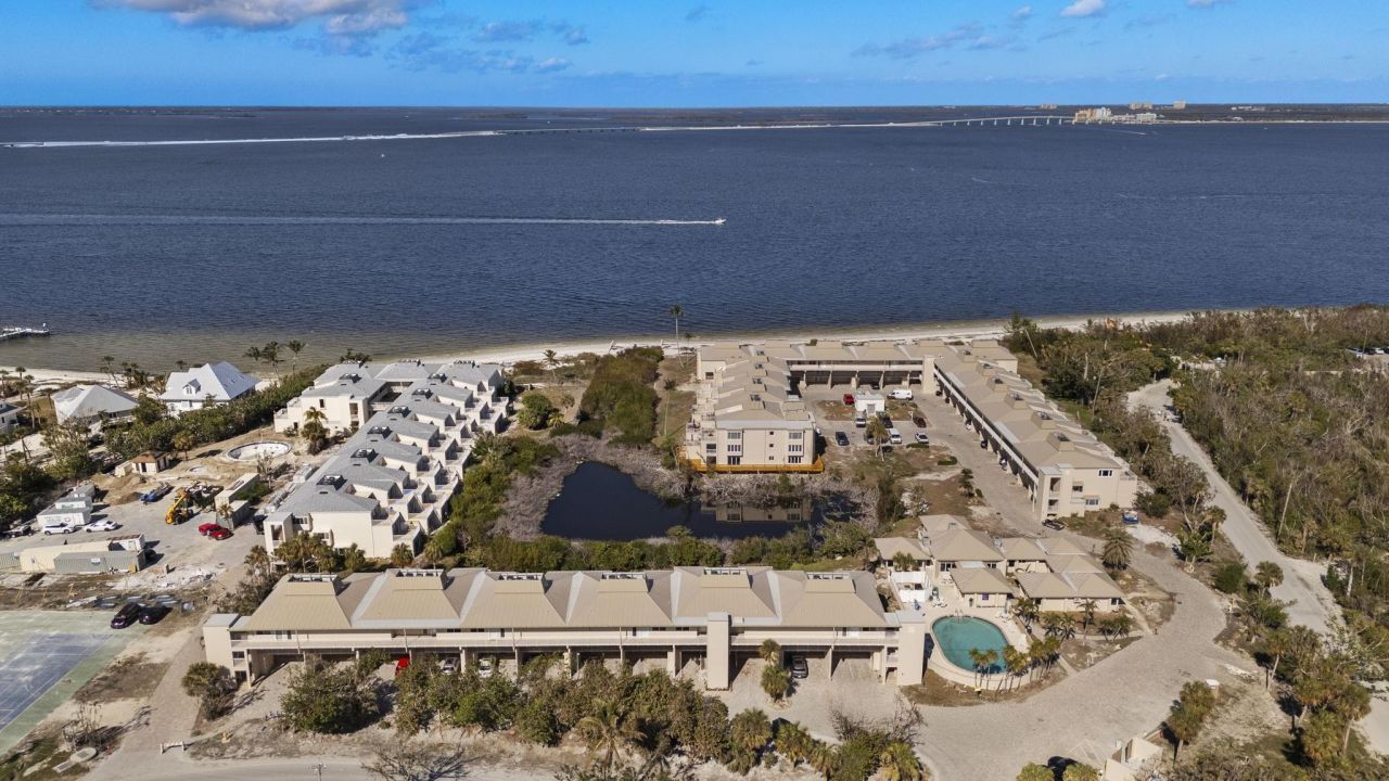 200 Periwinkle Way, Unit 216, Sanibel, FL 33957 Photo