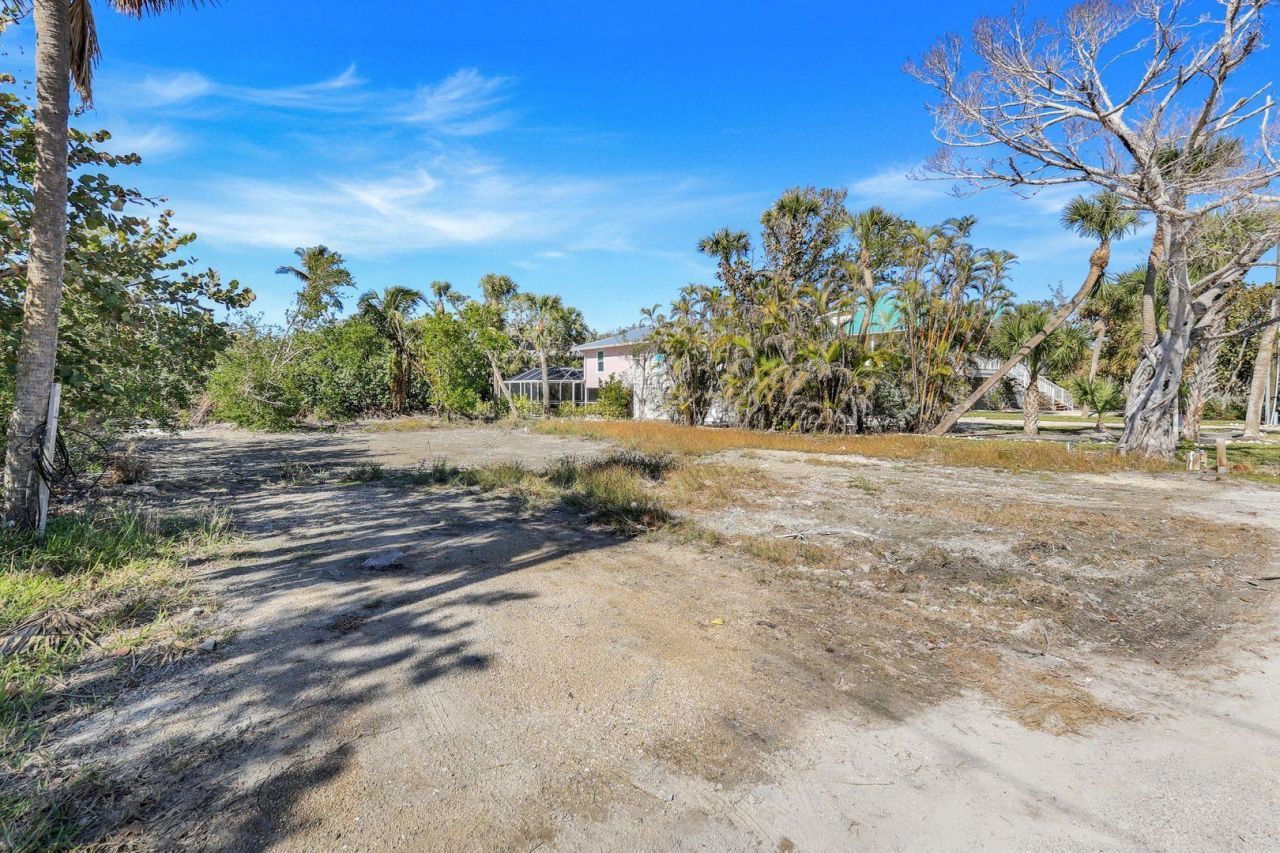 651 Donax St, Sanibel, FL 33957 Photo