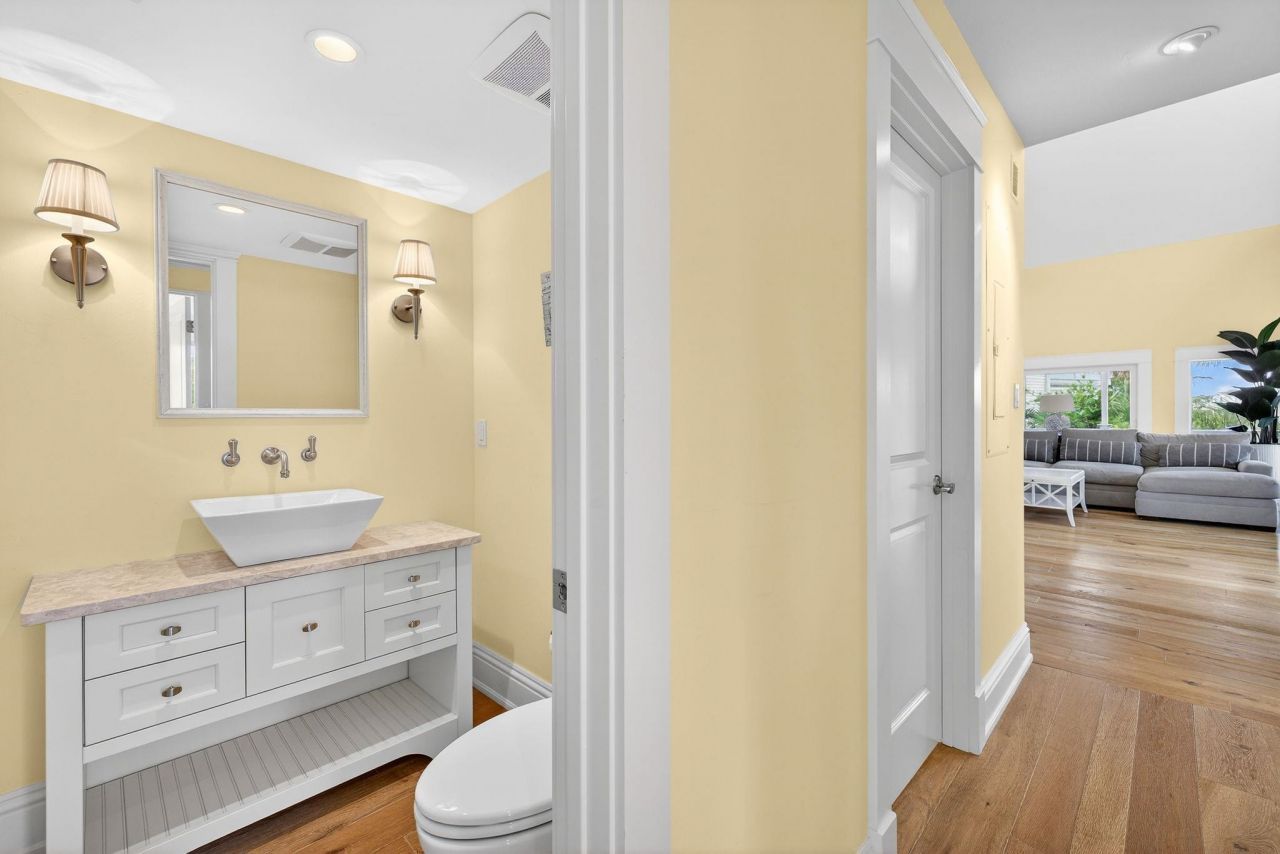 1480 Angel Dr, Sanibel, FL 33957 Photo