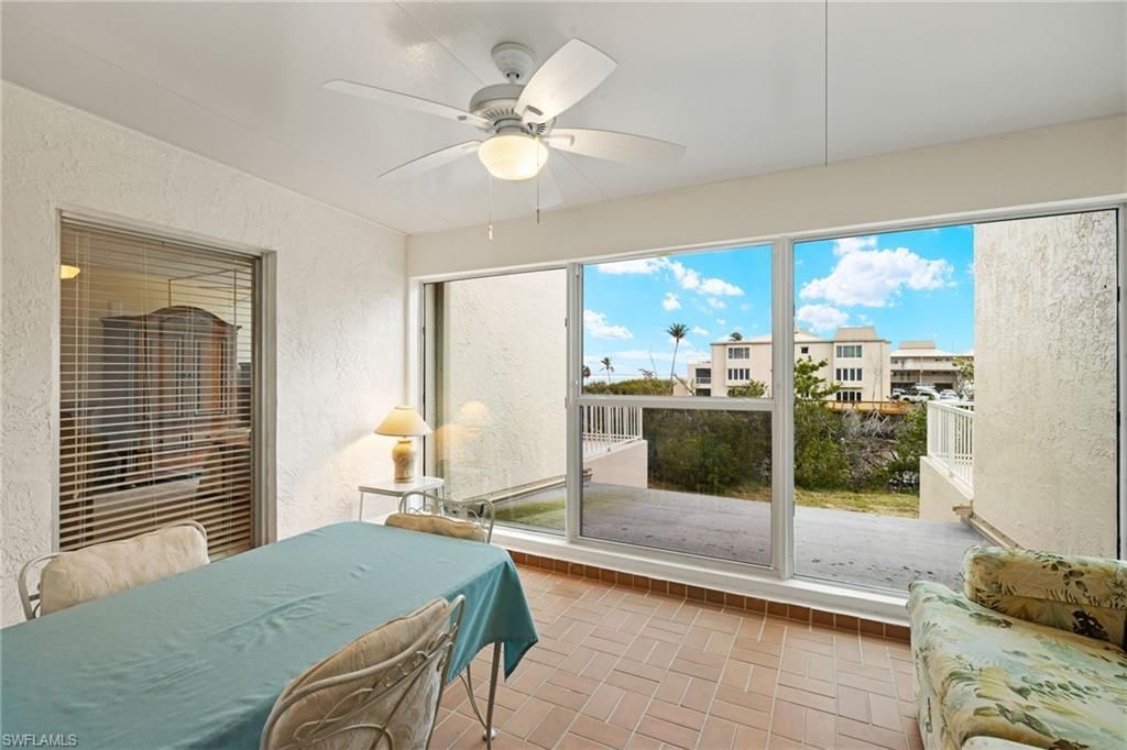 200 Periwinkle Way, Unit 216, Sanibel, FL 33957 Photo