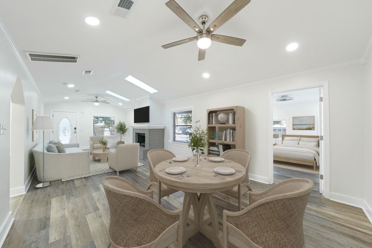 710 Powell Drive, Niceville, FL 32578 Main Photo