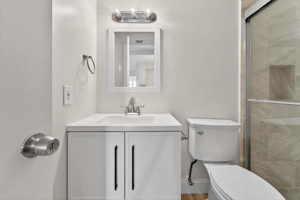 6392 Chasewood Drive, Unit B, Jupiter, FL 33458 Photo