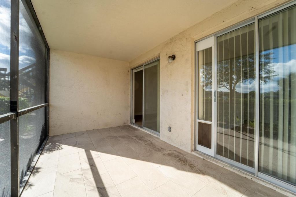 6392 Chasewood Drive, Unit B, Jupiter, FL 33458 Photo