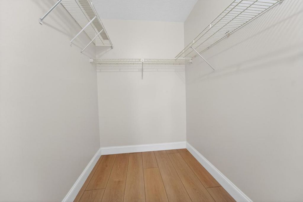 6392 Chasewood Drive, Unit B, Jupiter, FL 33458 Photo