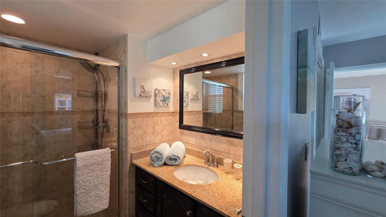 2801 Somerset Drive, Unit 211, Lauderdale Lakes, FL 33311 Photo