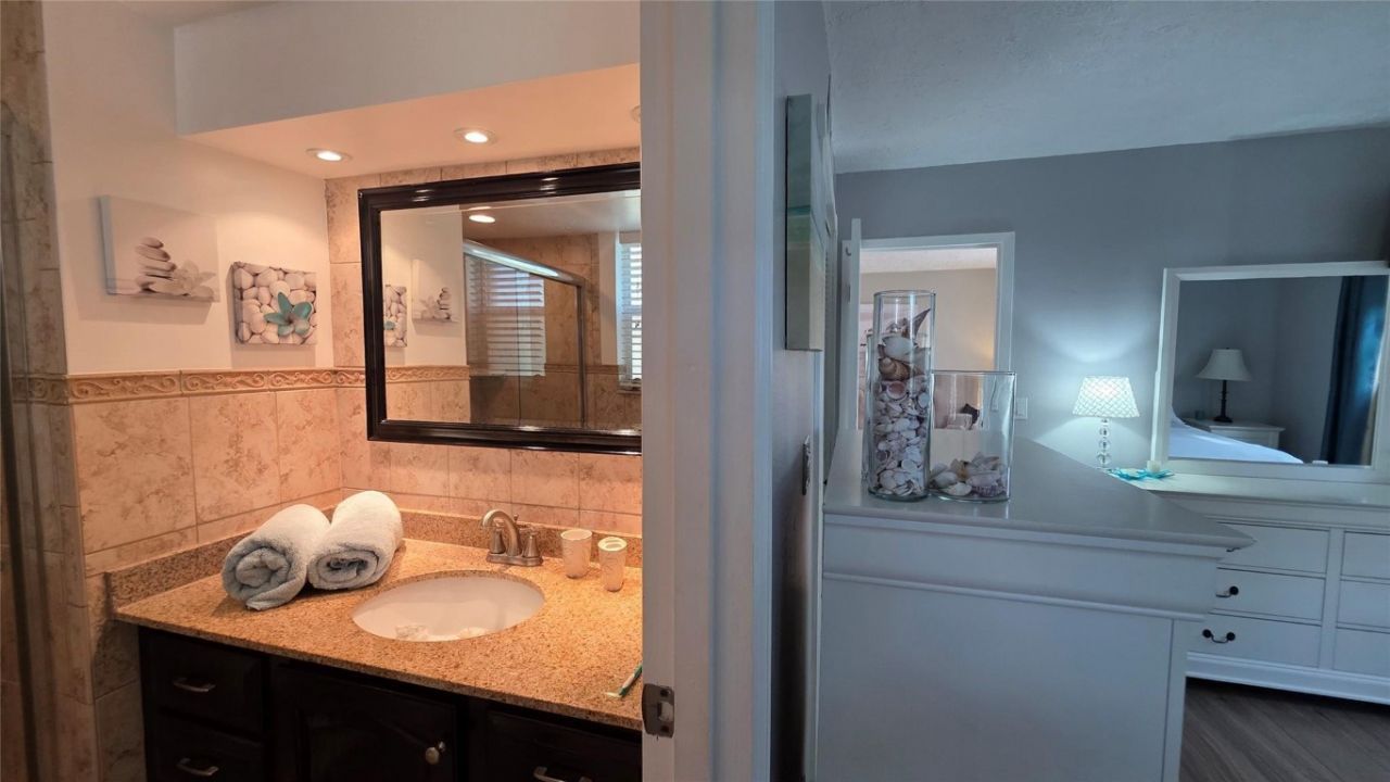 2801 Somerset Drive, Unit 211, Lauderdale Lakes, FL 33311 Photo