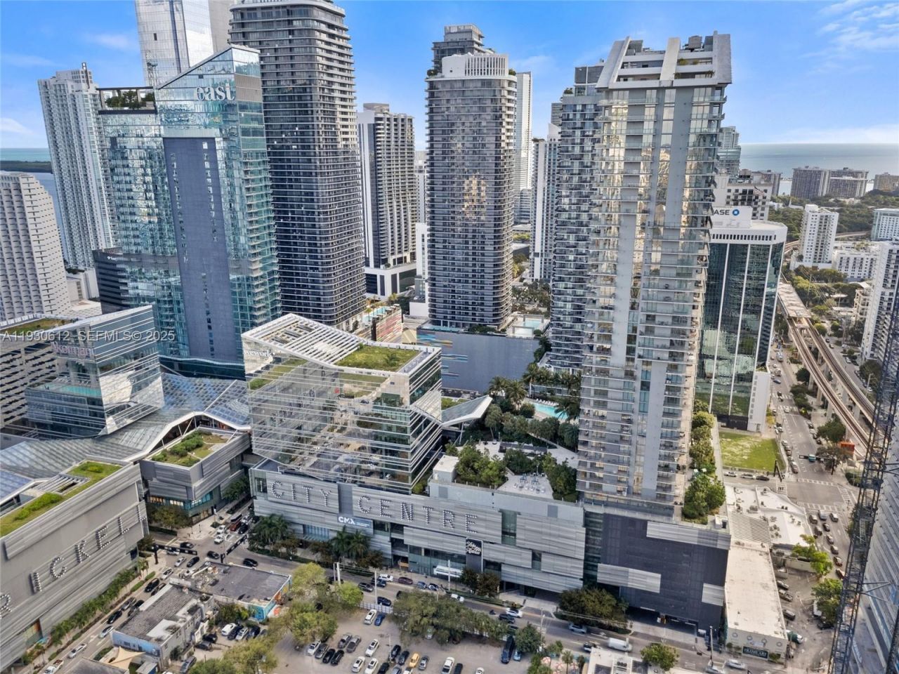 88 SW 7th St, Unit 3212, Miami, FL 33130 Photo