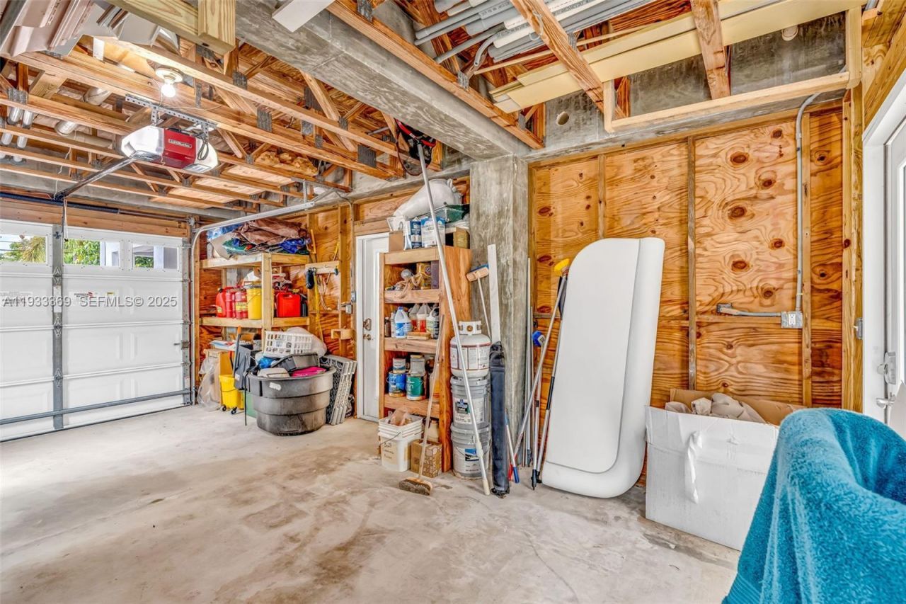 Please Call For Address, Lower Keys, FL 33004 Photo