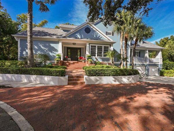 1749 LINCOLN PARK CIRCLE, SARASOTA, FL 34236