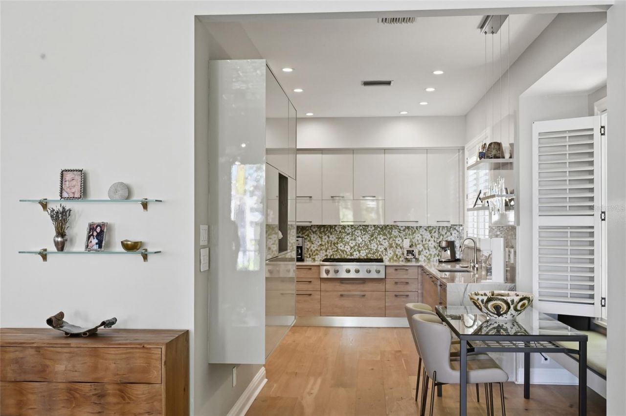 1749 Lincoln Park Circle, Sarasota, FL 34236 Photo