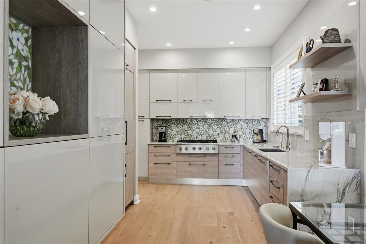 1749 Lincoln Park Circle, Sarasota, FL 34236 Photo