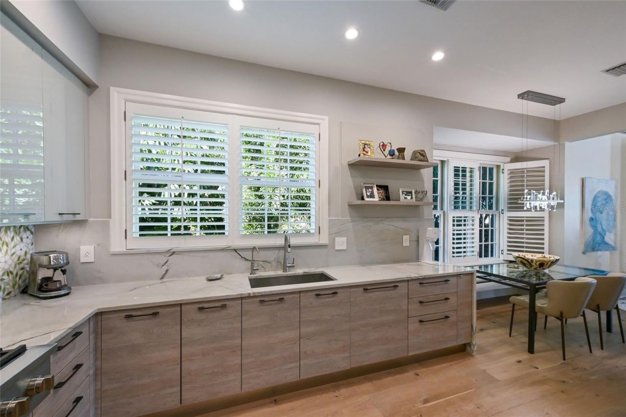 1749 Lincoln Park Circle, Sarasota, FL 34236 Photo