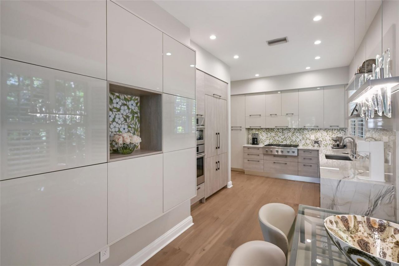 1749 Lincoln Park Circle, Sarasota, FL 34236 Photo