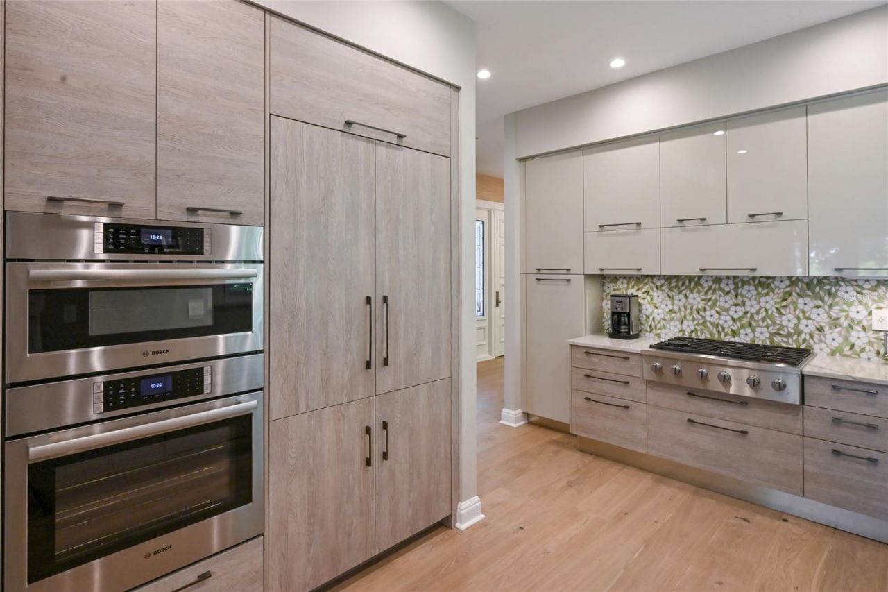 1749 Lincoln Park Circle, Sarasota, FL 34236 Photo