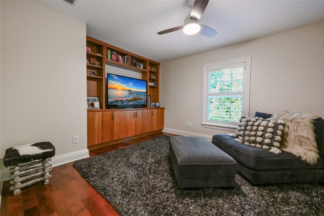 1749 Lincoln Park Circle, Sarasota, FL 34236 Photo