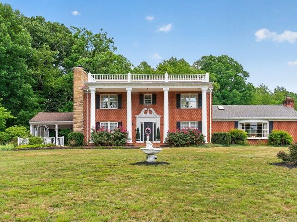 8217 SOUTH EAST SIDE HWY, ELKTON, VA 22827