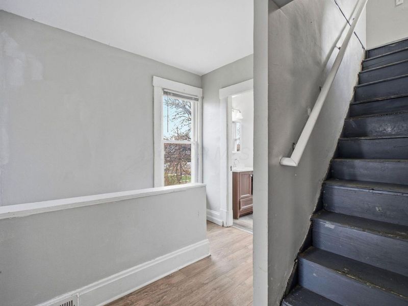 51 S Ogden Avenue, Columbus, OH 43204 Photo 7