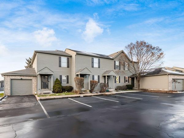4049 Parkcove Drive, Unit 19D, Columbus, OH 43230