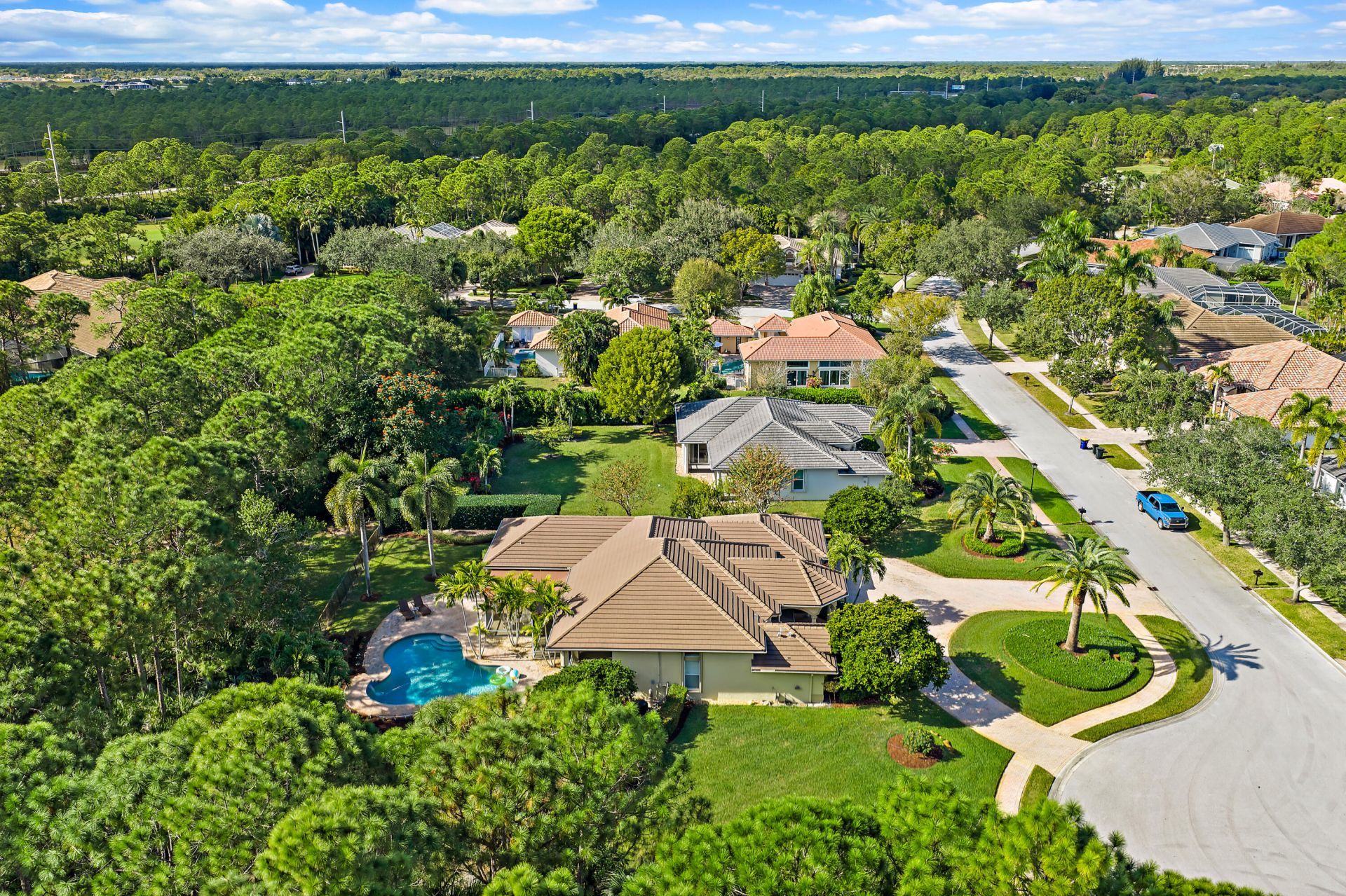 2609 SW Mayacoo Way E, Palm City, FL 34990 Photo