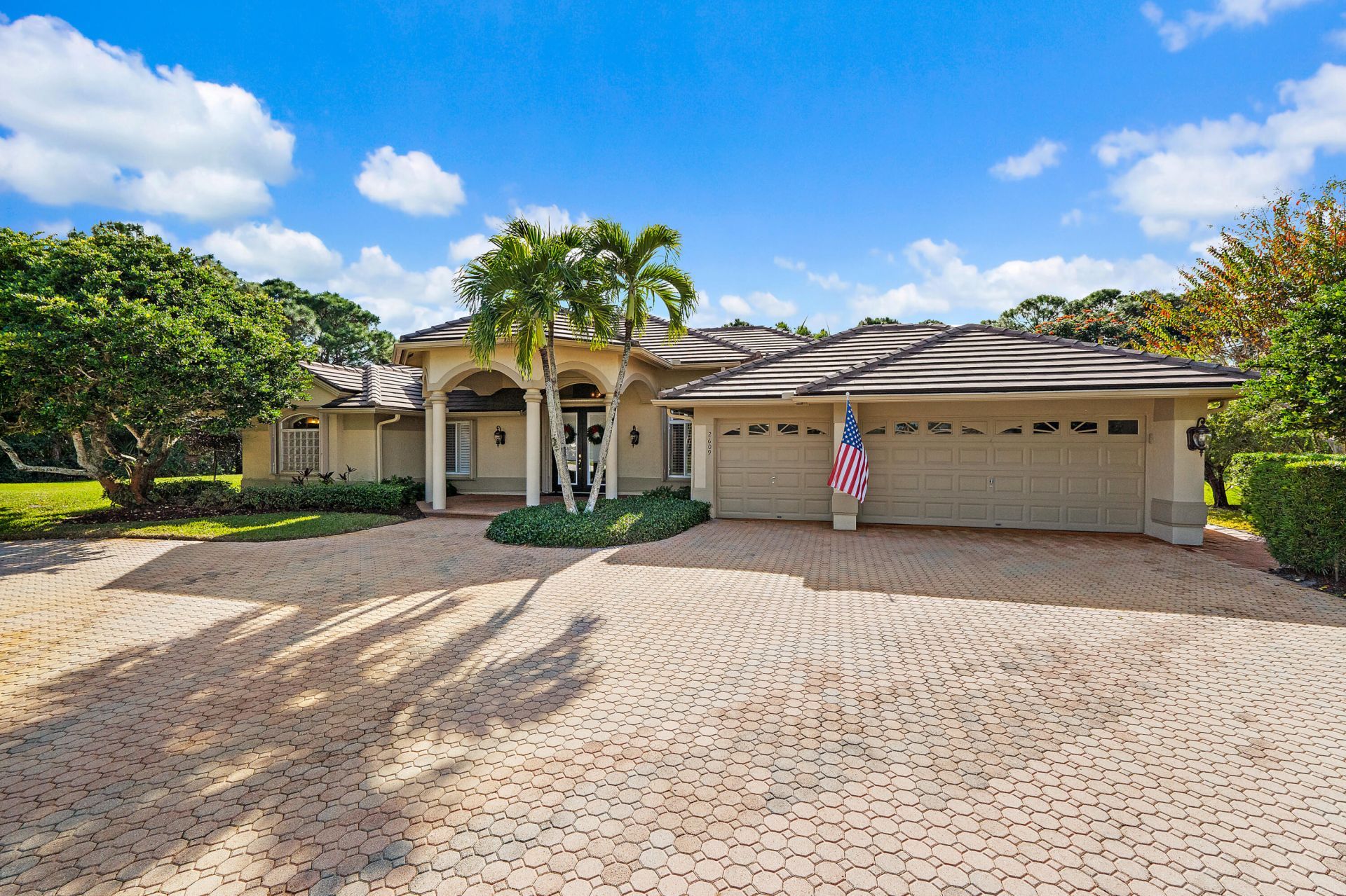 2609 SW Mayacoo Way E, Palm City, FL 34990 Photo