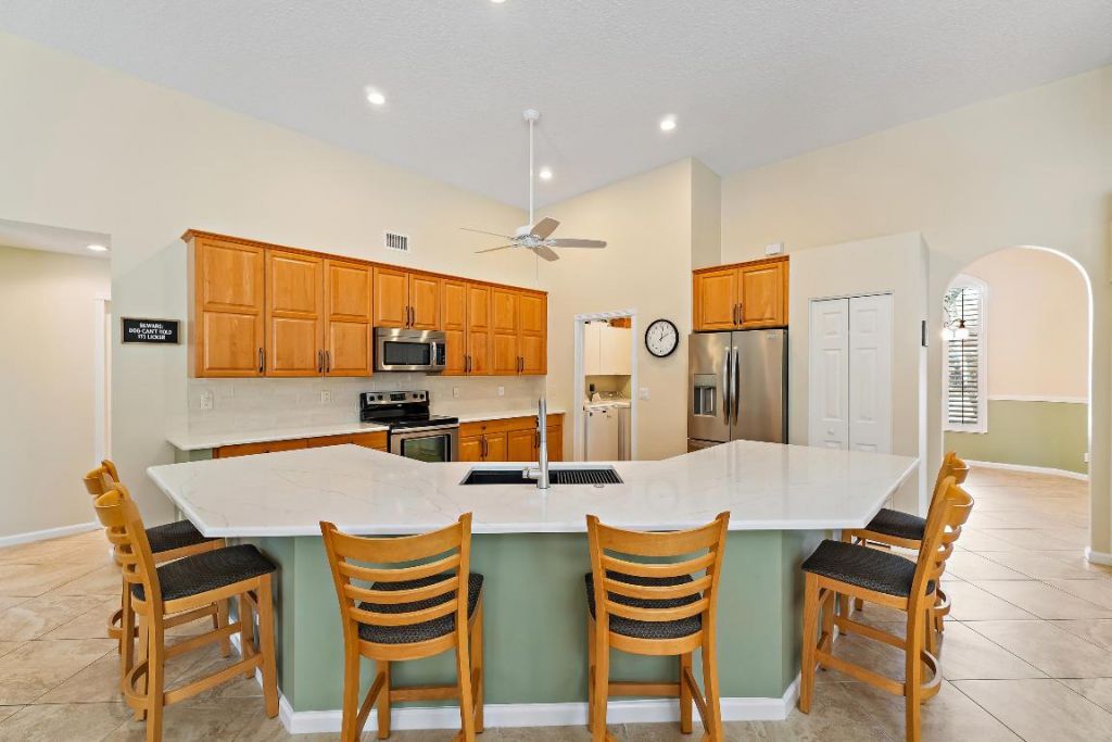 2609 SW Mayacoo Way E, Palm City, FL 34990 Photo