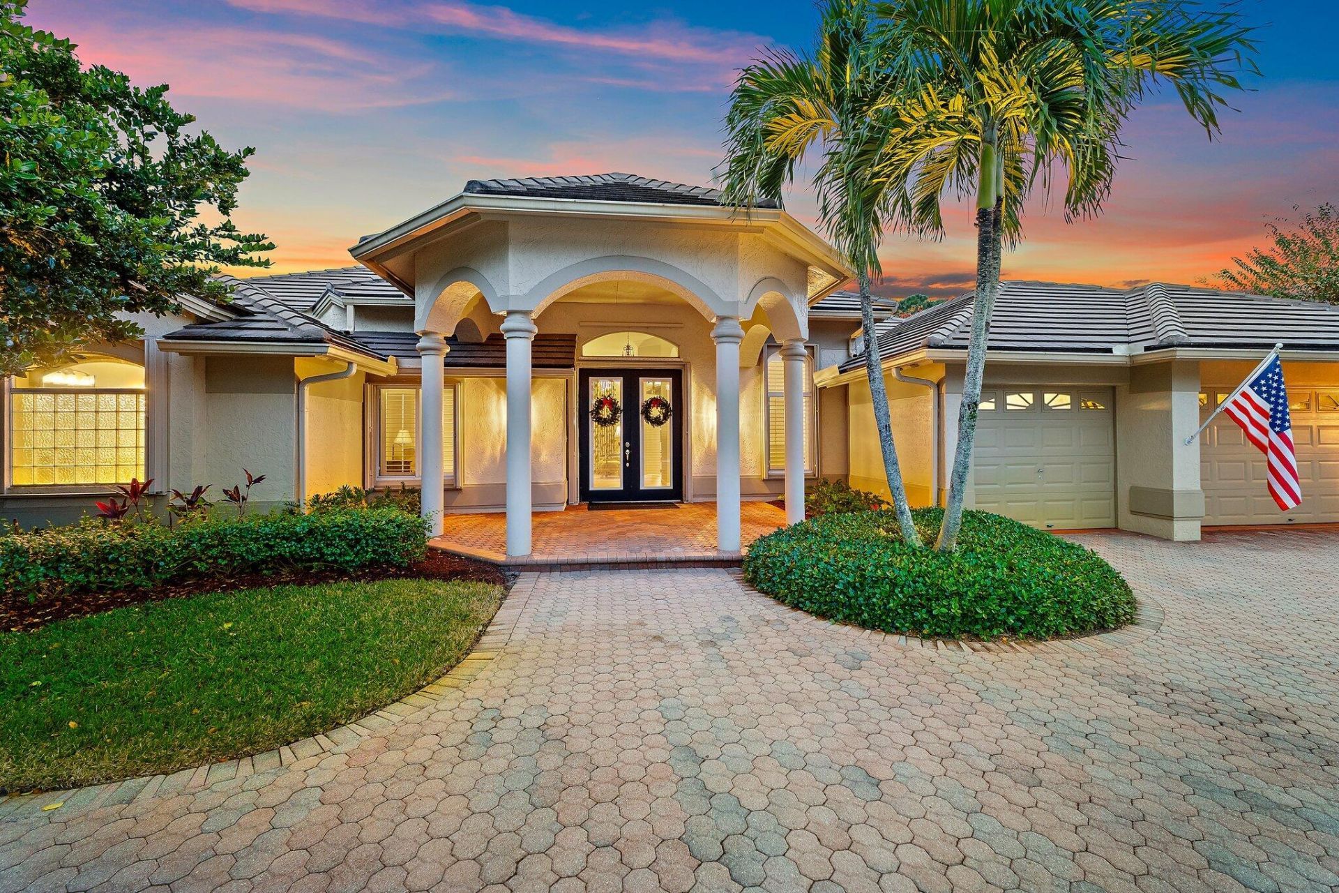 2609 SW Mayacoo Way E, Palm City, FL 34990 Photo