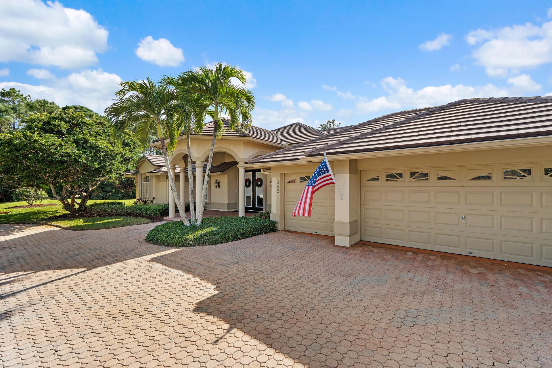 2609 SW Mayacoo Way E, Palm City, FL 34990 Photo