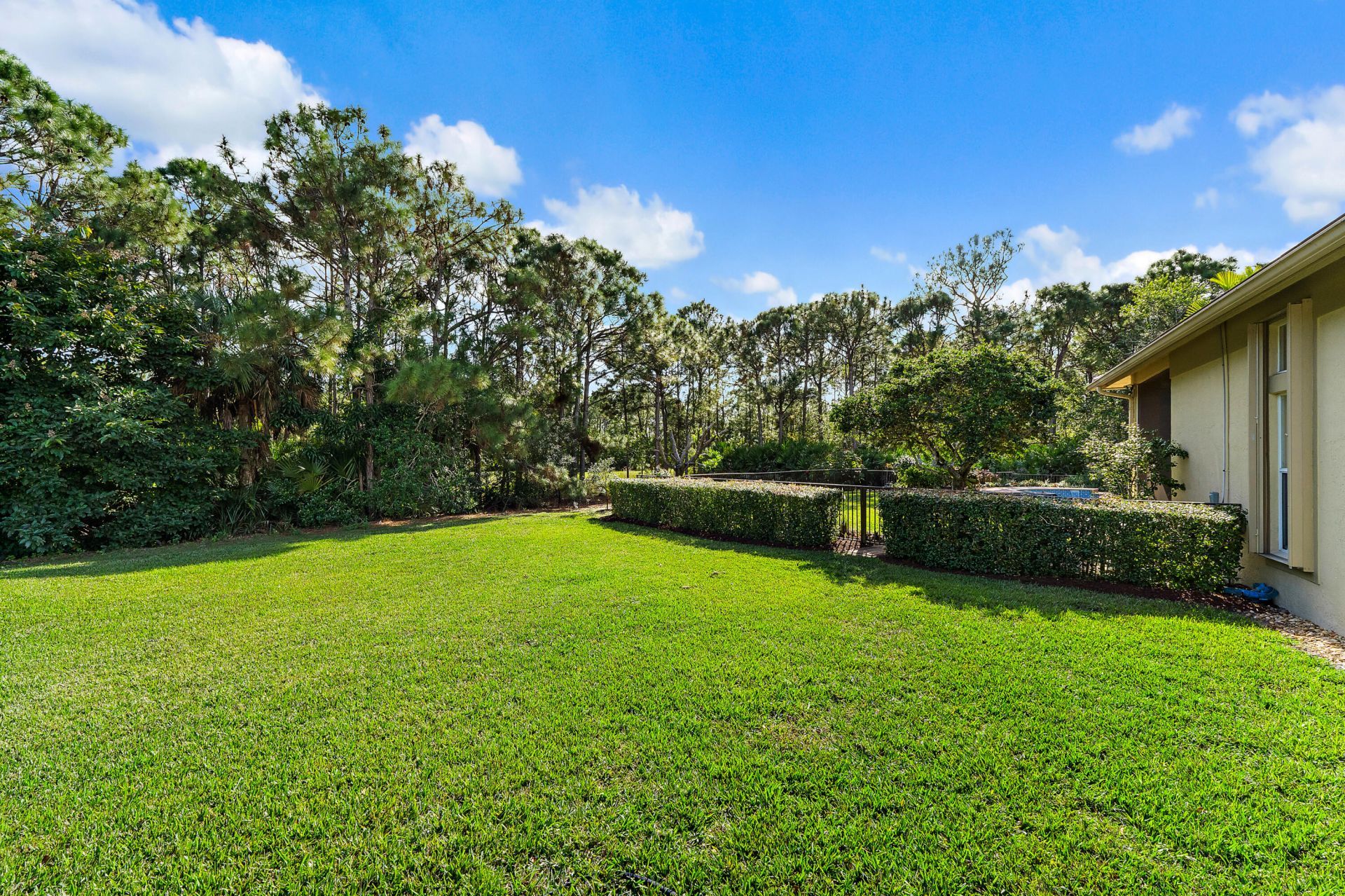 2609 SW Mayacoo Way E, Palm City, FL 34990 Photo