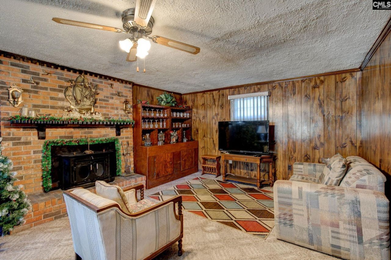 2275 Lisbon Drive Photo 11