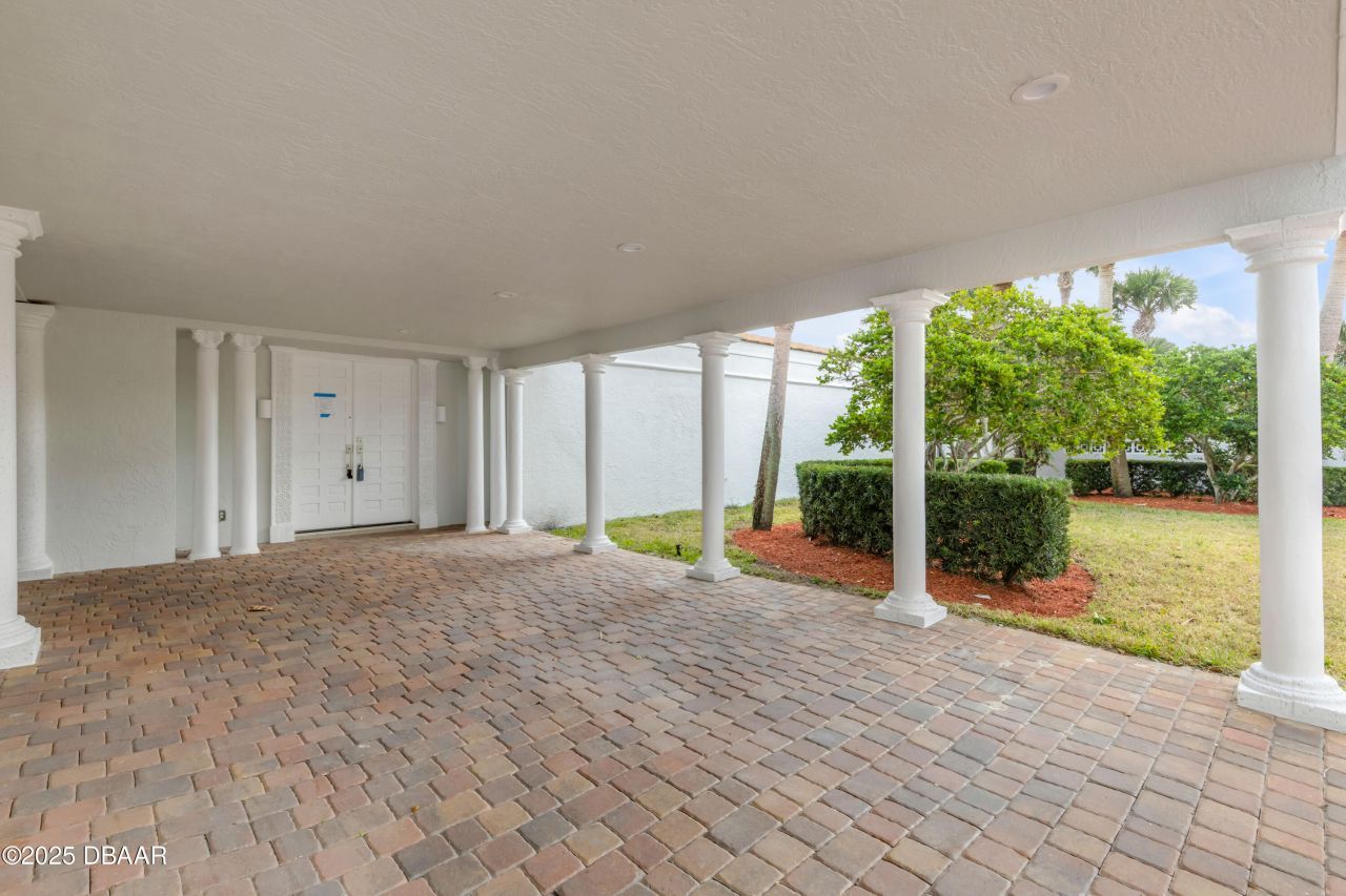 2117 Ocean Drive, New Smyrna Beach, FL 32169 Photo