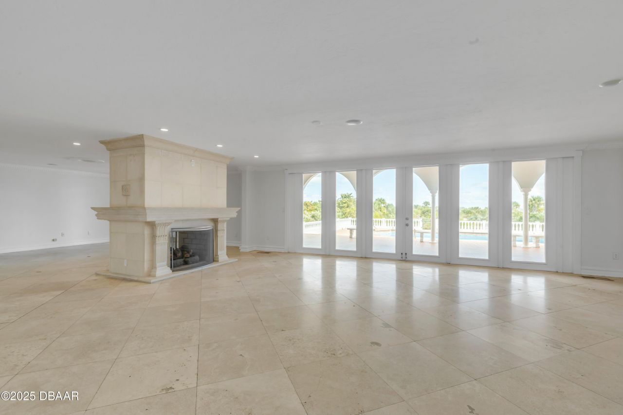 2117 Ocean Drive, New Smyrna Beach, FL 32169 Photo