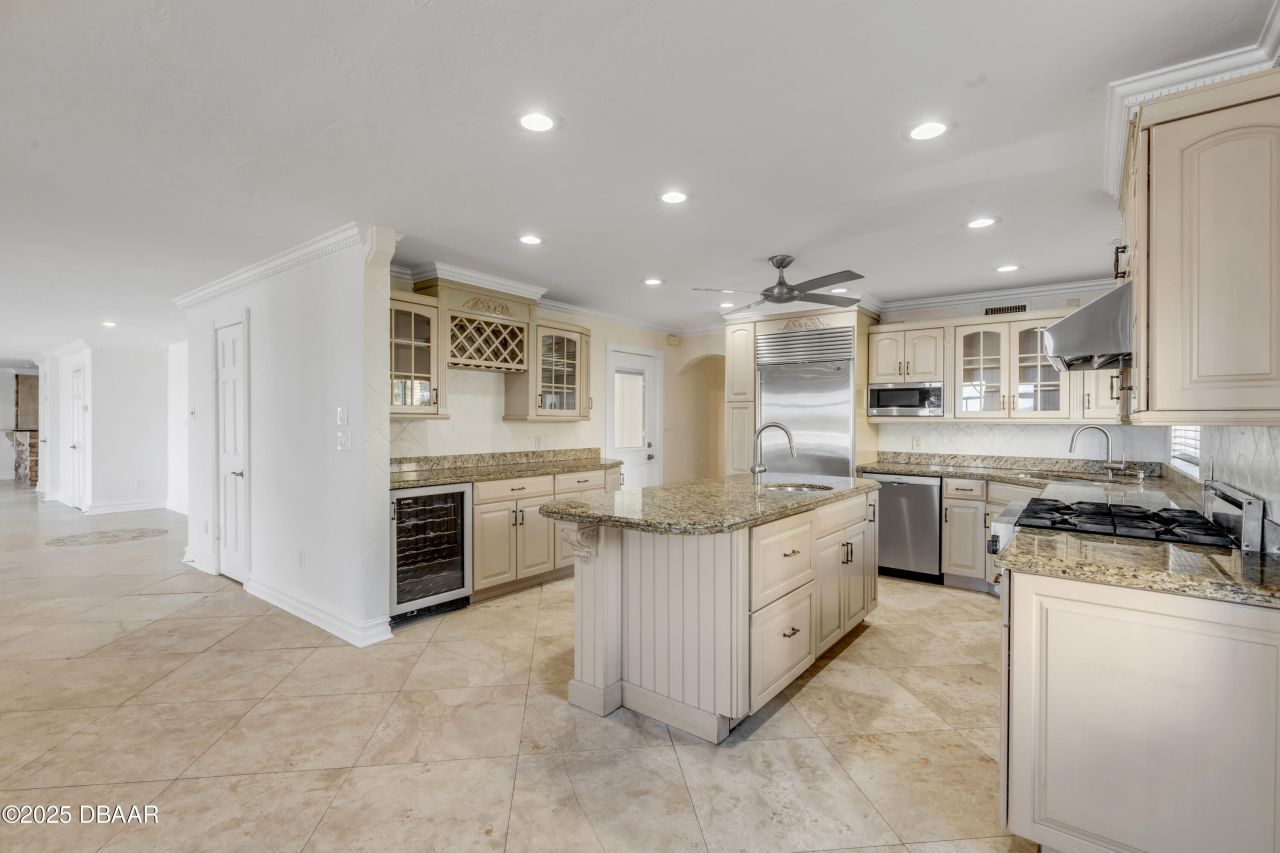 2117 Ocean Drive, New Smyrna Beach, FL 32169 Photo