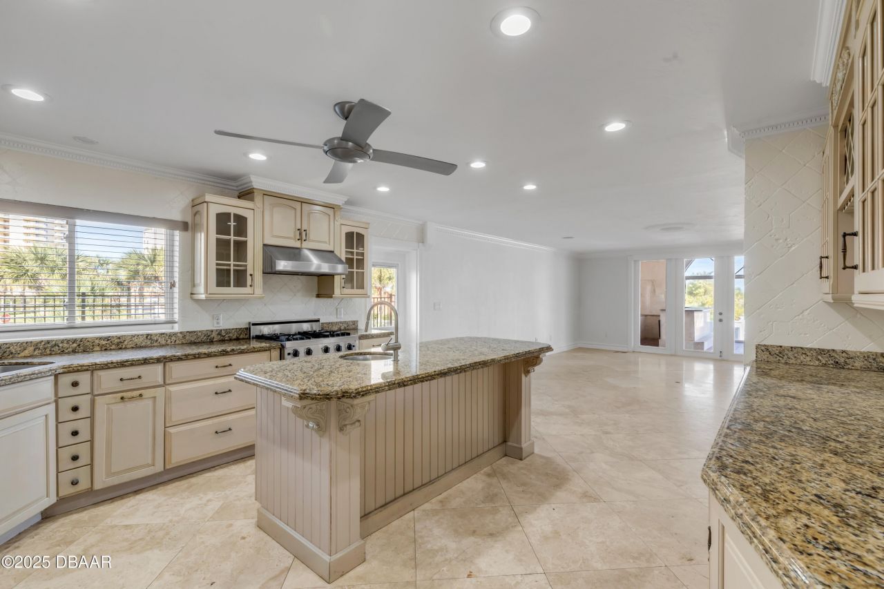 2117 Ocean Drive, New Smyrna Beach, FL 32169 Photo