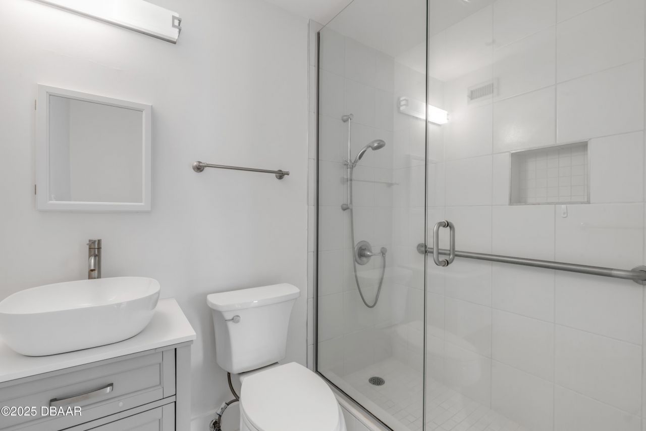 2117 Ocean Drive, New Smyrna Beach, FL 32169 Photo