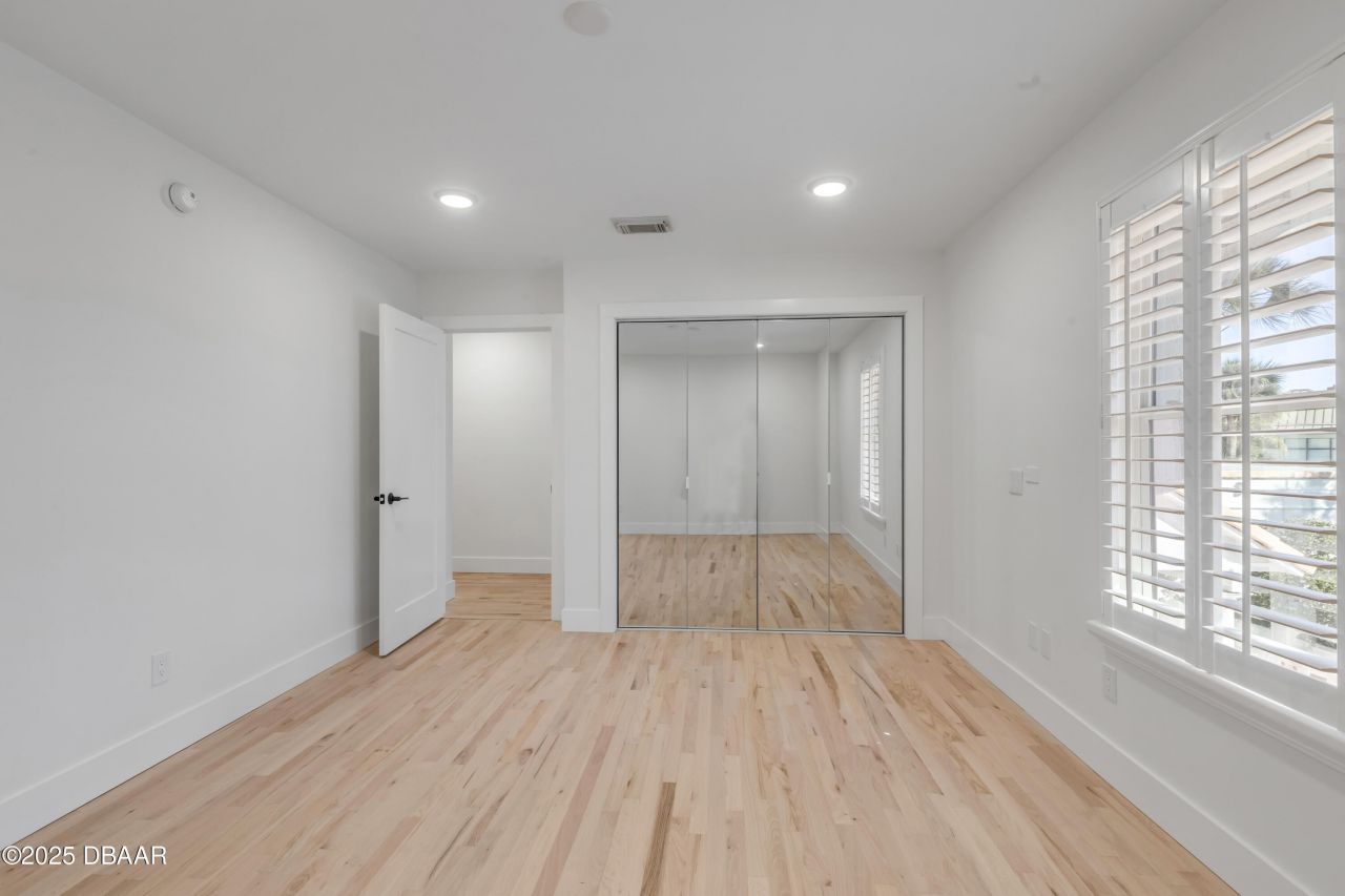 2117 Ocean Drive, New Smyrna Beach, FL 32169 Photo