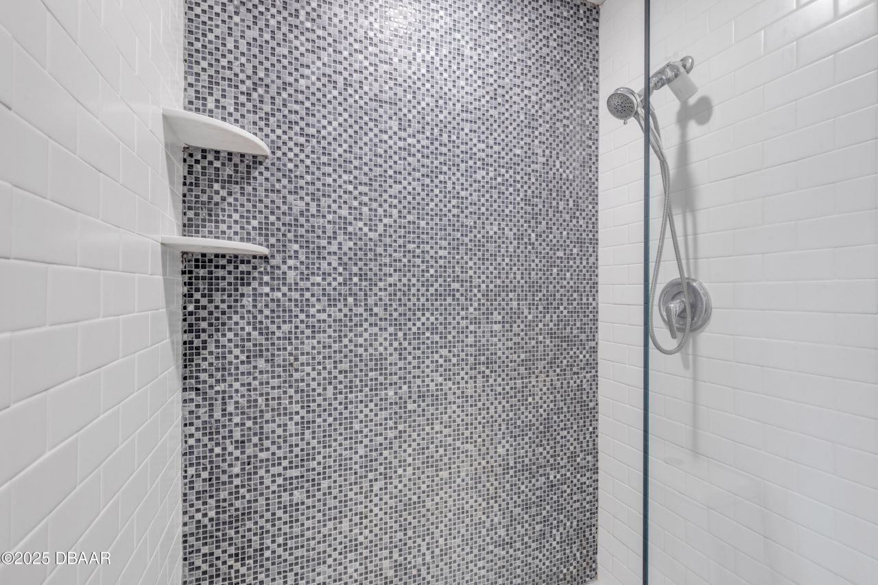 2117 Ocean Drive, New Smyrna Beach, FL 32169 Photo