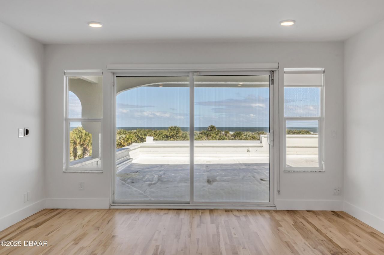 2117 Ocean Drive, New Smyrna Beach, FL 32169 Photo