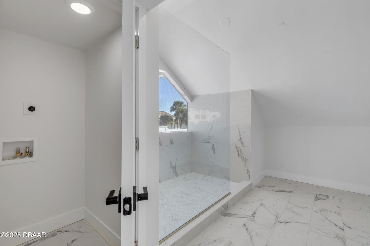 2117 Ocean Drive, New Smyrna Beach, FL 32169 Photo