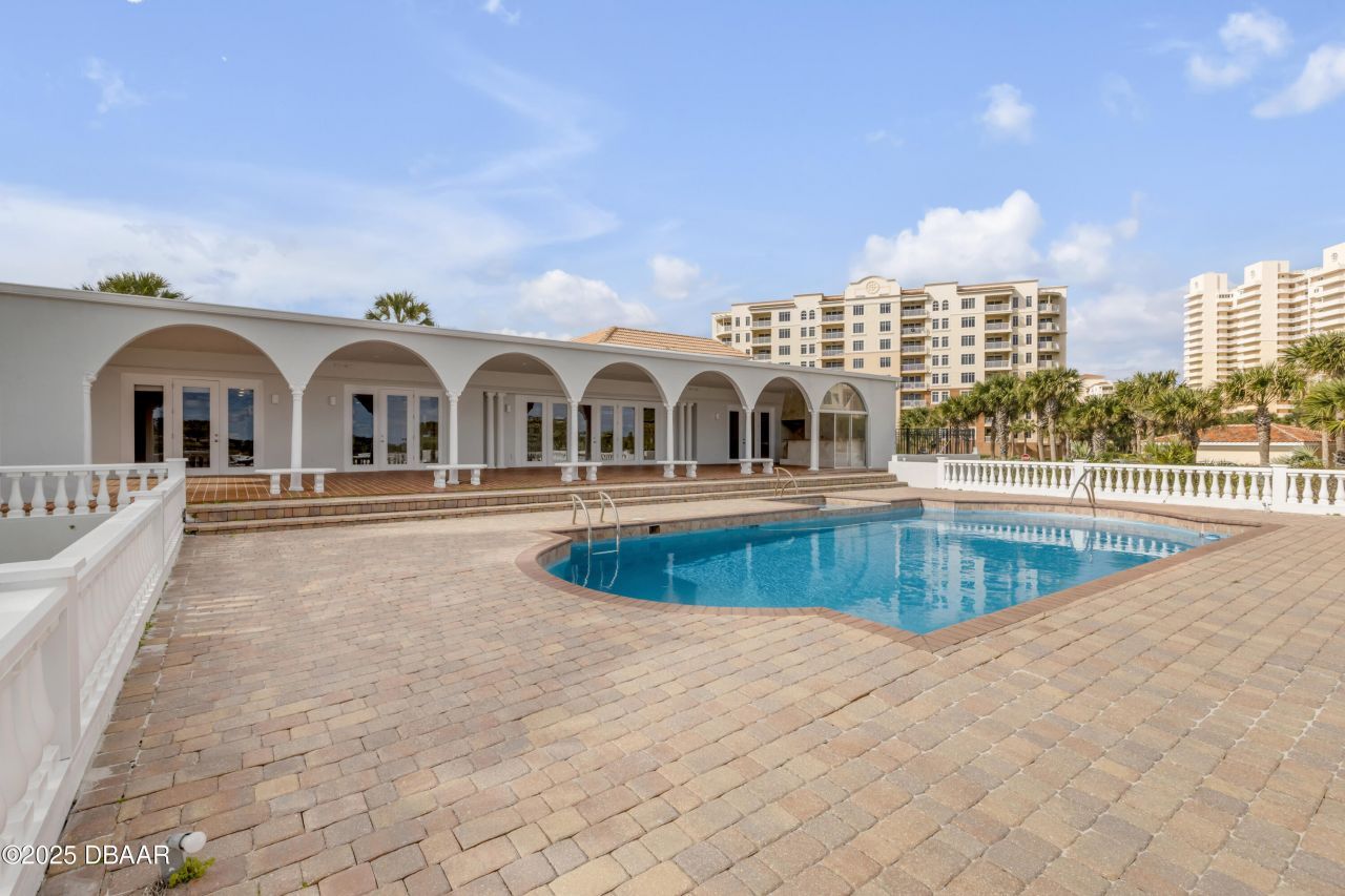 2117 Ocean Drive, New Smyrna Beach, FL 32169 Photo